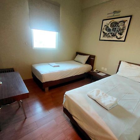 World Hotel Jakarta - Bandengan Экстерьер фото